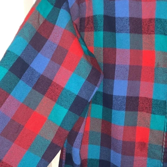 Lands’ End flannel button up shirt - Picture 2 of 6